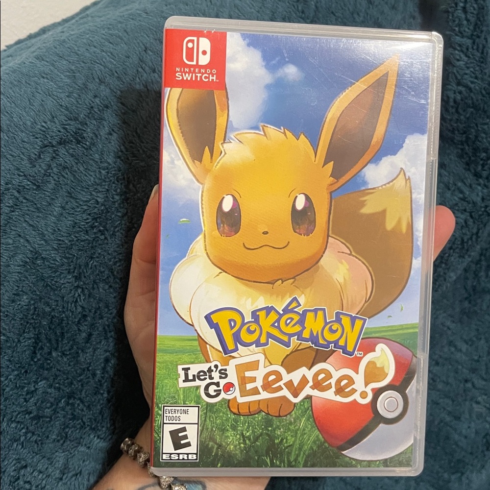Nintendo Let's Go Eevee! - Yellow and Brown